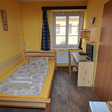 Hotel Na Hradbach لوني المظهر الخارجي الصورة