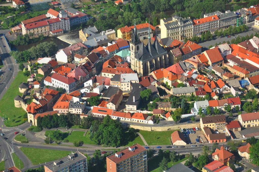 Hotel Na Hradbach لوني المظهر الخارجي الصورة